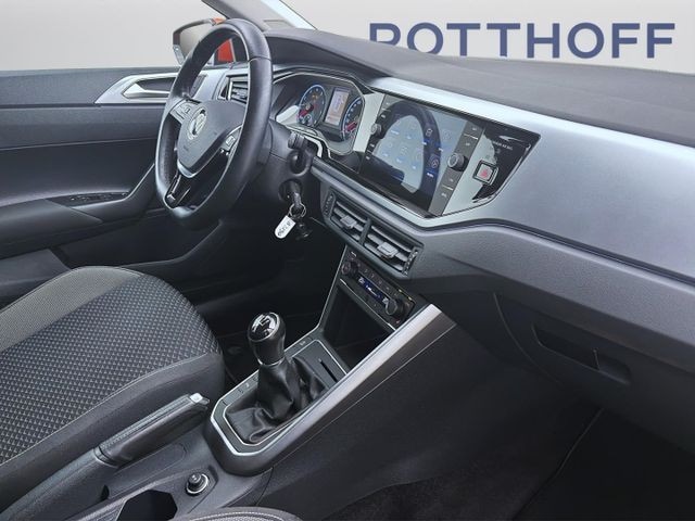 Volkswagen Polo 1.0 MPI