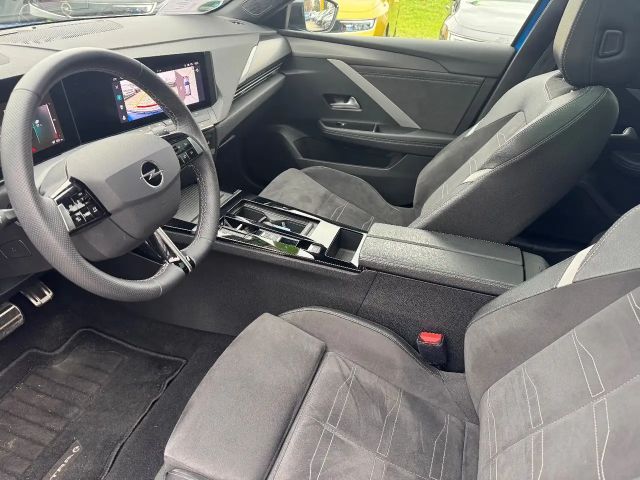 Opel Astra GS-Line Grand Sport