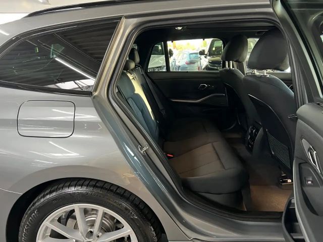 BMW 318 318d Touring