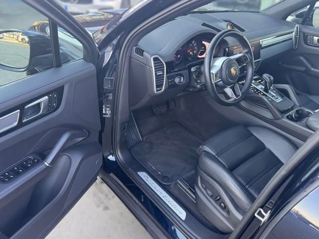 Porsche Cayenne Platinum Edition