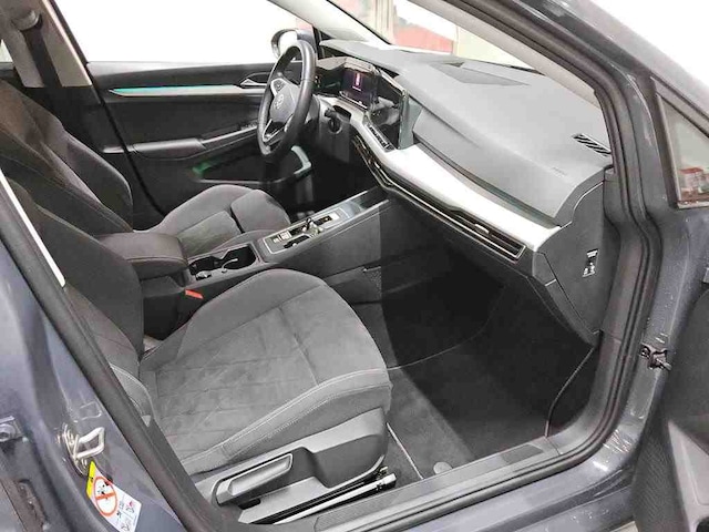 Volkswagen Golf 2.0 TDI DSG Variant