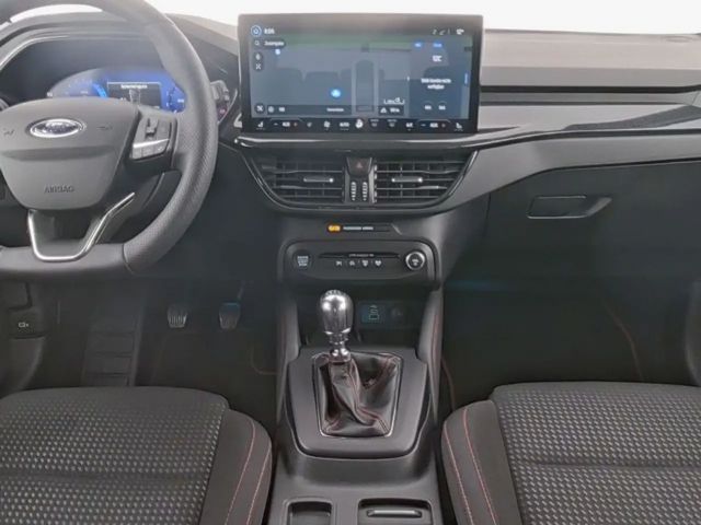 Ford Focus EcoBoost ST Line Wagon