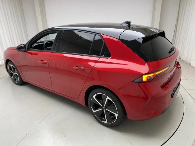 Opel Astra Hybrid Ultimate