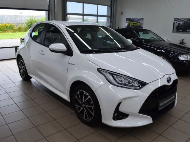 Toyota Yaris Comfort Hybride Team D