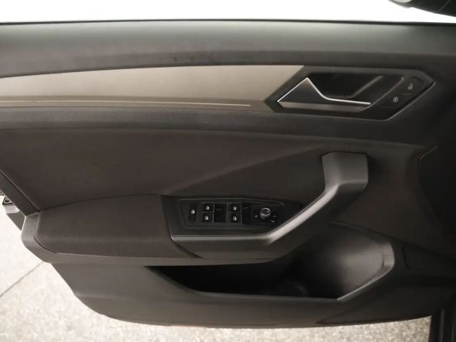 Volkswagen T-Roc Design TDI