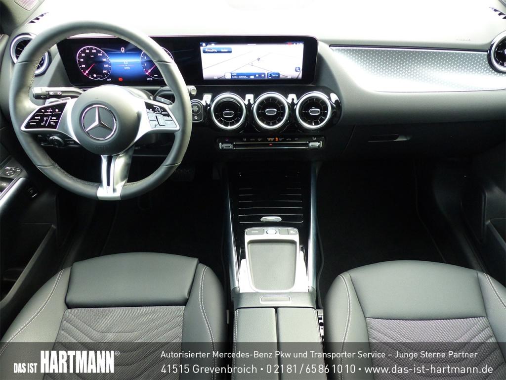 Mercedes-Benz B 180 Progressive Sedan