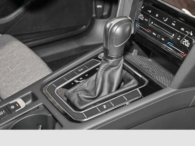 Volkswagen Passat 2.0 TDI Business DSG Variant