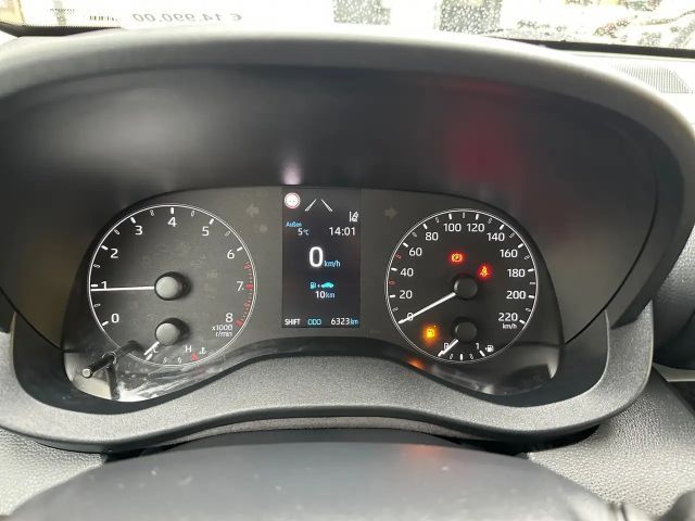 Toyota Yaris Active Hatchback