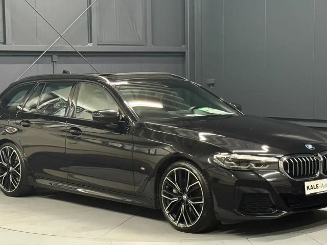 BMW 540 540d M-Sport Touring xDrive