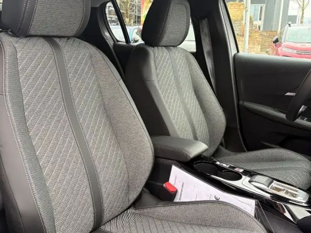 Peugeot 208 Allure Pack