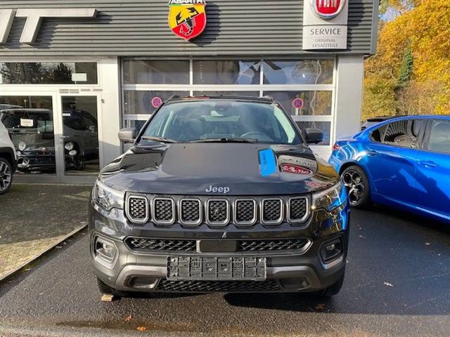 Jeep Compass 4x4 Hybrid Trailhawk
