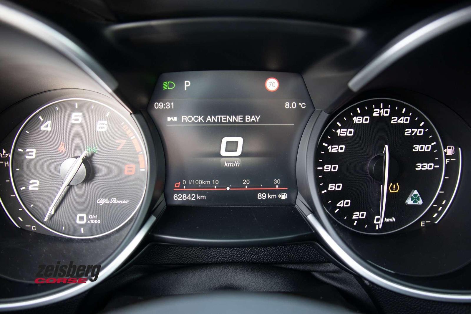 Alfa Romeo Stelvio AT8 Q4 Quadrifoglio Verde