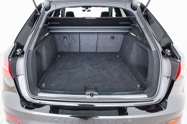 Audi RS4 Avant Quattro