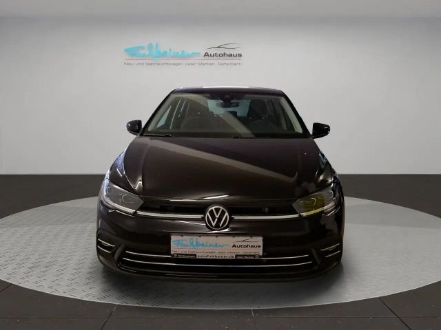 Volkswagen Polo 1.0 TSI DSG Style