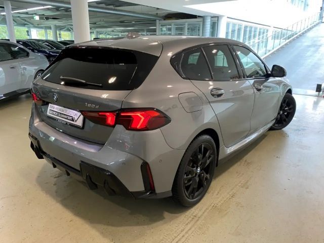 BMW 120 120d M-Sport Sedan