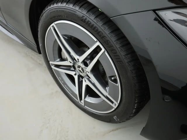 Mercedes-Benz C 300 AMG Line C 300 d Sedan