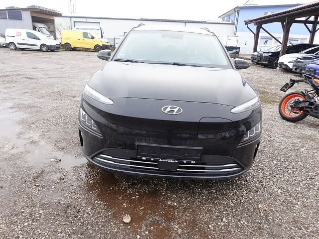 Hyundai Kona 39 kWh Electric