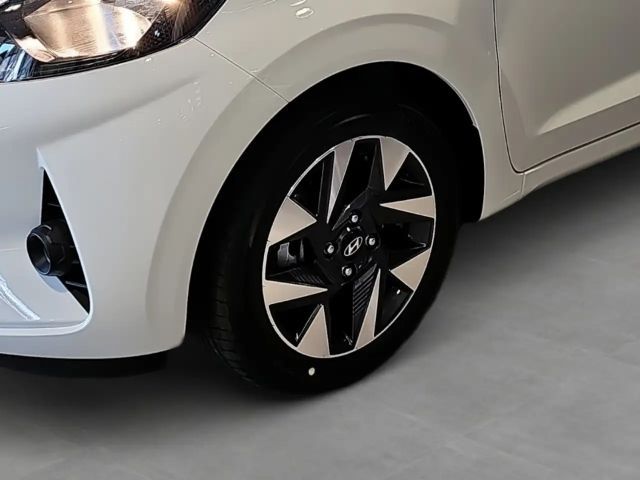 Hyundai i10 1.0 2WD Trend
