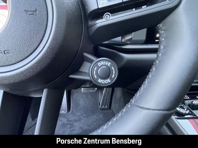 Porsche 992 Carrera Coupé Turbo