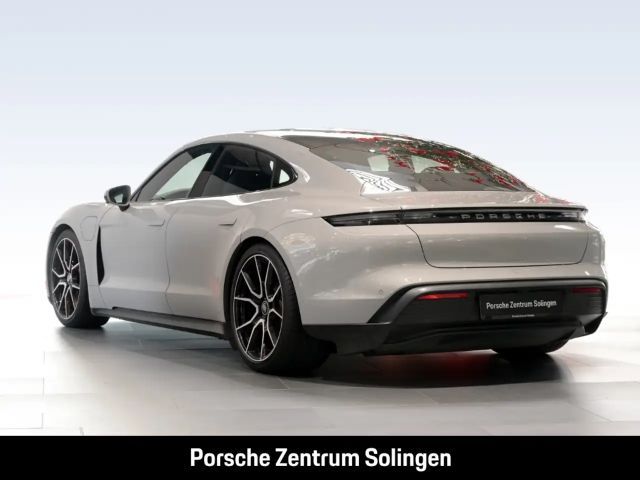 Porsche Taycan 4S