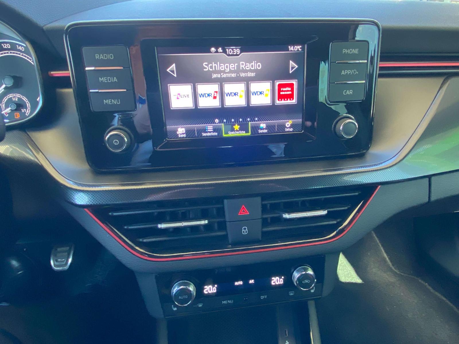 Skoda Scala LED, SmartLink