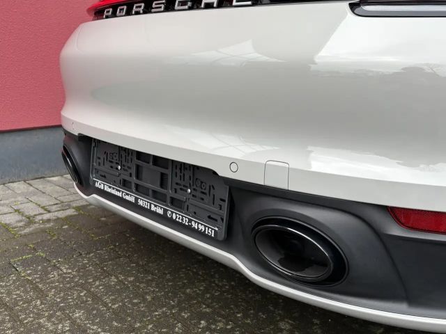 Porsche 911 992 Carrera Coupé