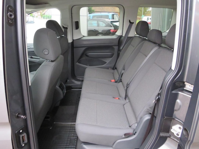 Volkswagen Caddy Combi