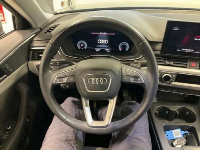 Audi A4 40 TFSI Avant S-Line S-Tronic