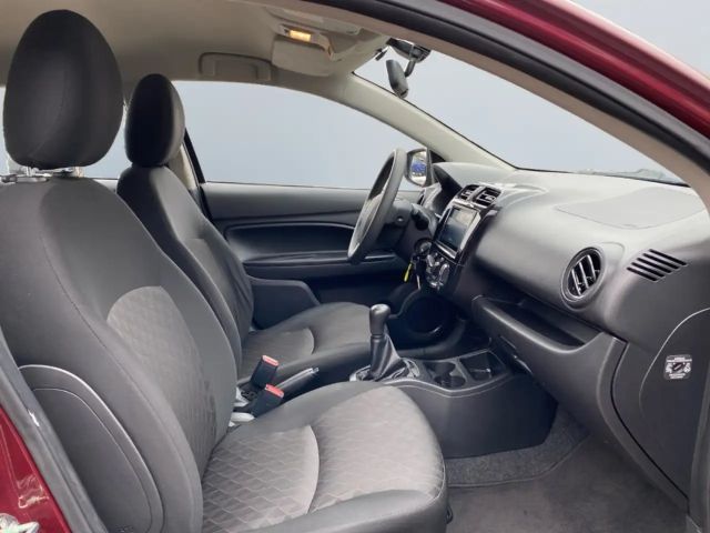 Mitsubishi Space Star Star