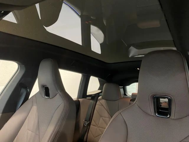 BMW iX xDrive50
