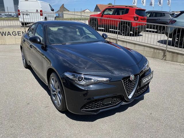 Alfa Romeo Giulia AT8 AWD Q4 TI