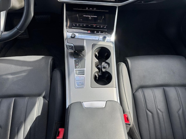 Audi A6 40 TDI Avant S-Tronic