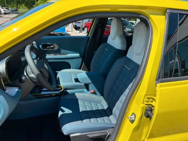 Fiat Grande Panda E La Prima