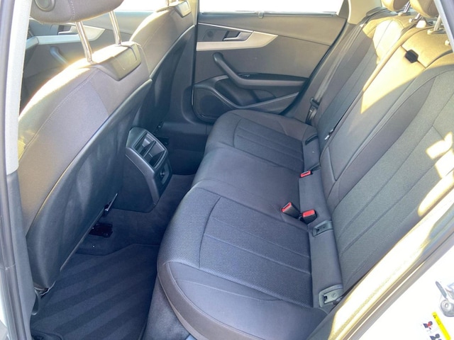 Audi A4 35 TDI Avant S-Tronic