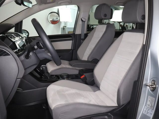 Volkswagen Touran 2.0 TDI DSG Highline