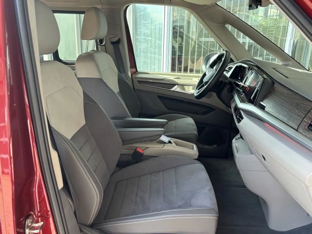 Volkswagen Multivan 2.0 TDI DSG Style T7