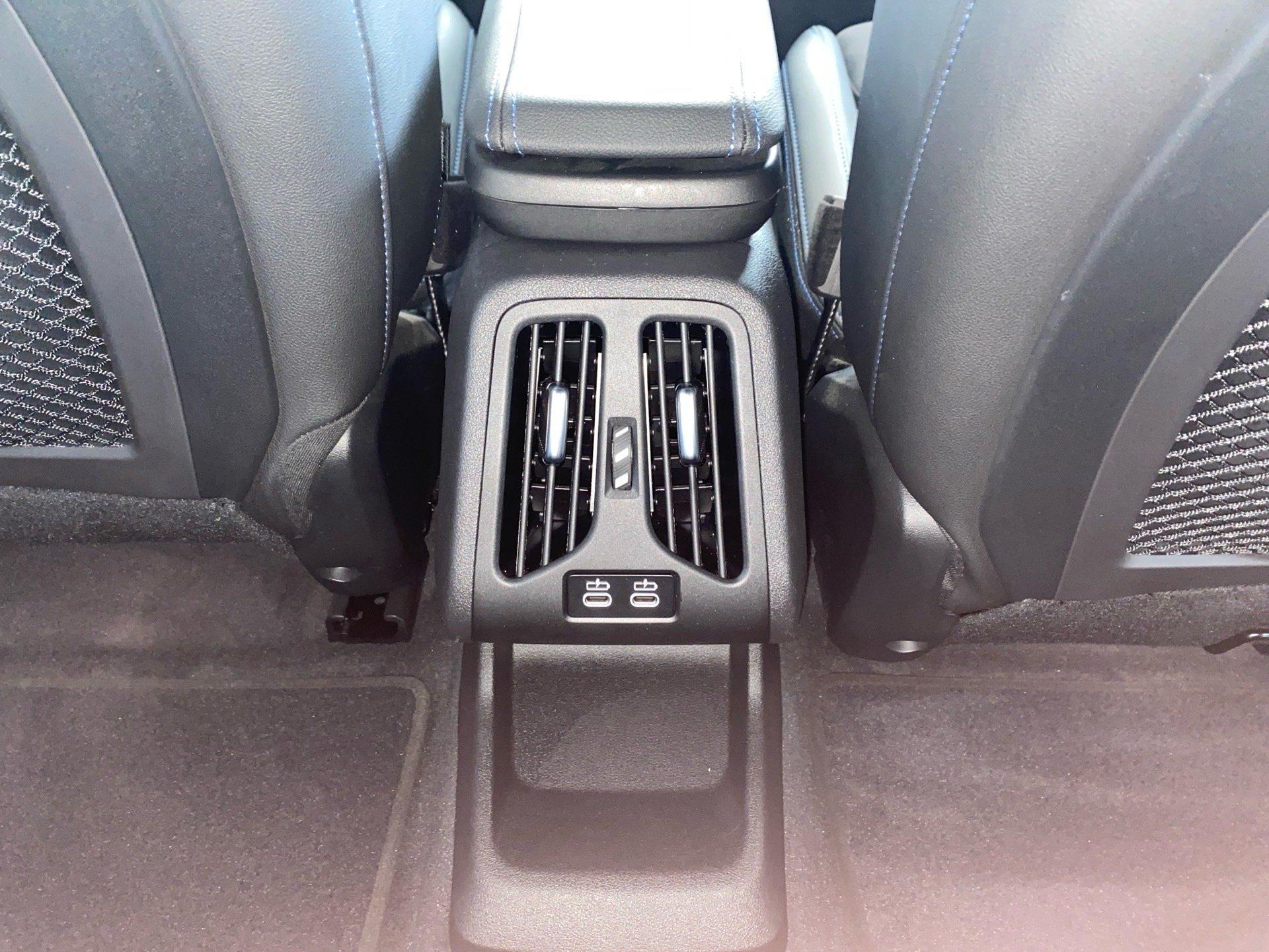 BMW 225 Active Tourer xDrive