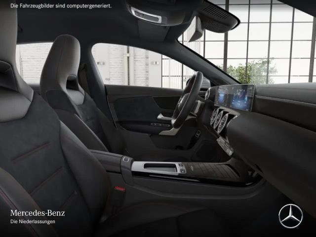 Mercedes-Benz CLA 200 AMG Line