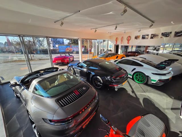 Porsche 992 4 Cabrio S Targa