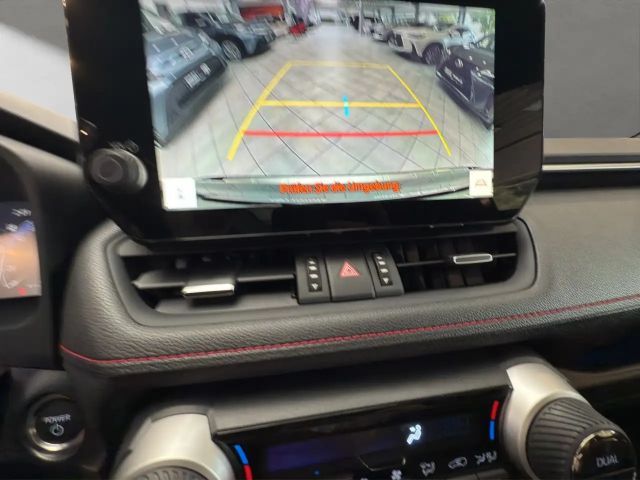 Toyota RAV4 Plug-in Team D