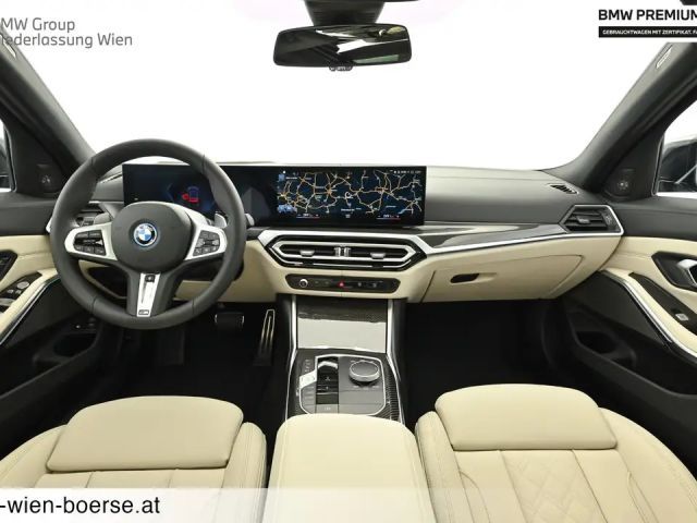 BMW 330 330e xDrive
