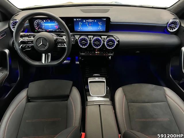 Mercedes-Benz A 200 AMG Line