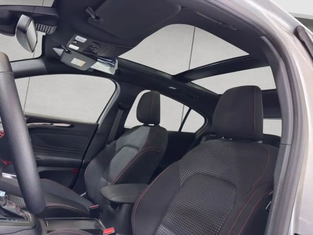 Ford Focus EcoBoost ST Line