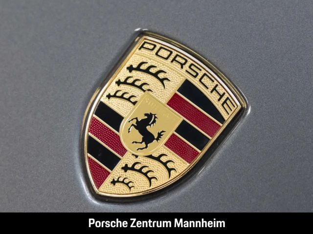 Porsche 992 Carrera Coupé