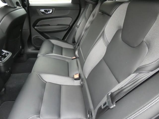 Volvo XC60 AWD Dark Ultimate