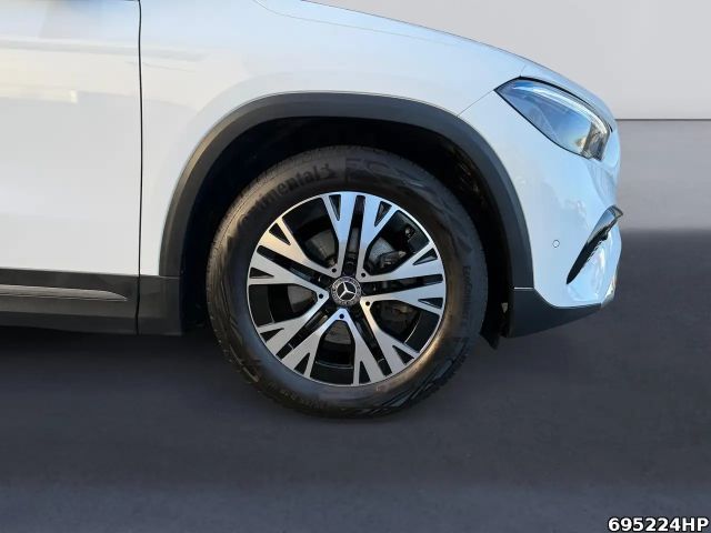 Mercedes-Benz GLA 180 Progressive