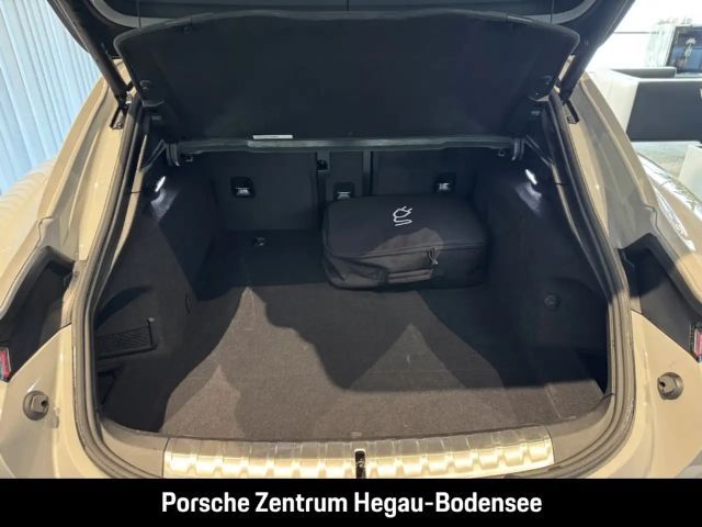 Porsche Taycan Cross Turismo Turbo