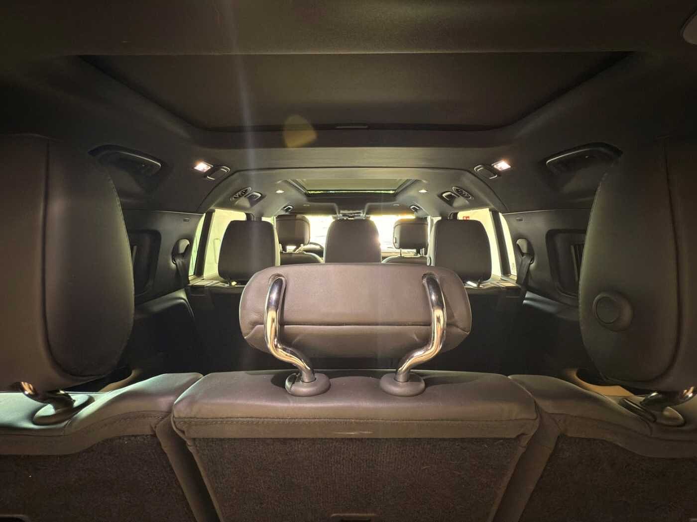 Land Rover Defender Dynamic SE