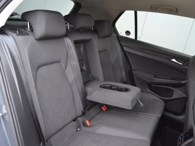 Volkswagen Golf 1.5 TSI Golf VIII Pro Style