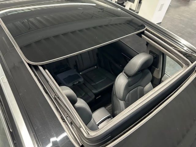 Audi Q7 45 TDI Quattro S-Line